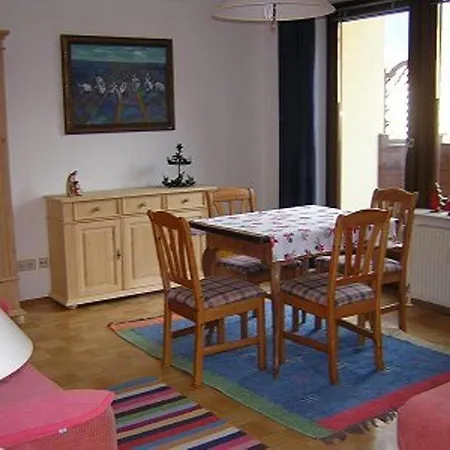 Kandolf Landskron Apartment *
